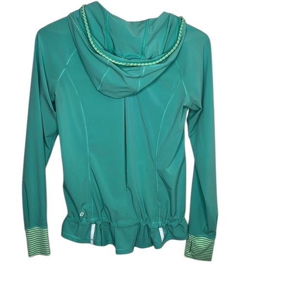 Lululemon Blue 1/2 Zip Lightweight Hood Jacket Women Size 4 - Picture 5 of 7
